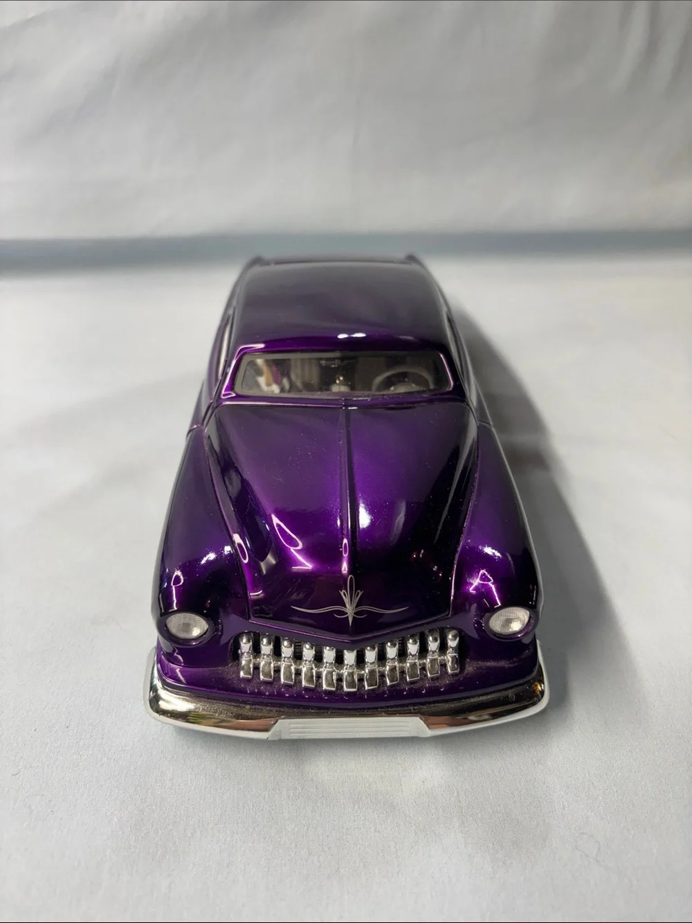 Purple Classic Car Model - Jada toys